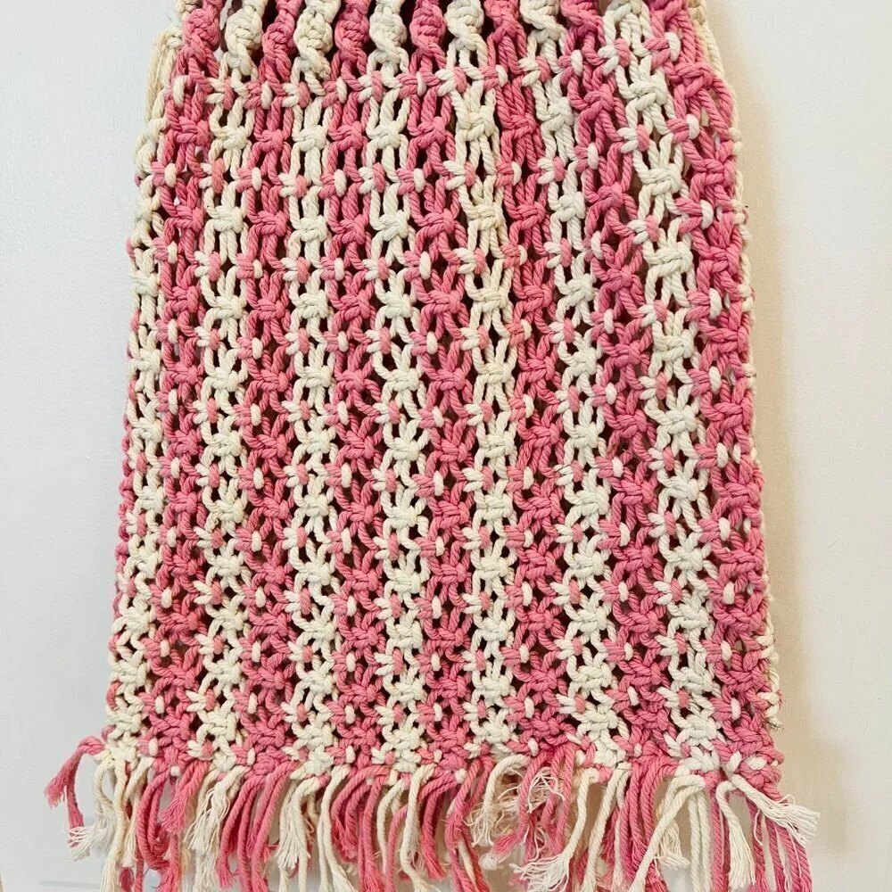 Vintage 70s Macrame Market Bag, Crochet Hobo Handbag, Handwoven Purse w Bamboo